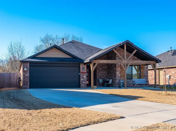 3623 E Cherry Hill Ct, Broken Arrow, OK 74014