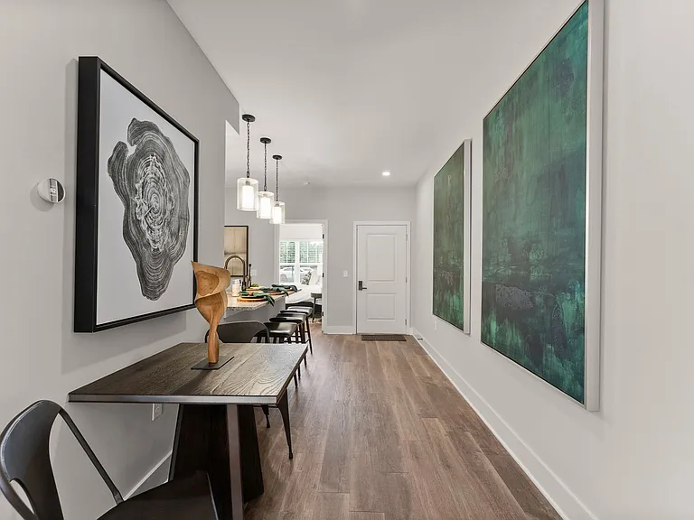 Treesort Luxury Living — Photo 41