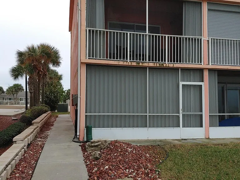3845 S Atlantic Ave #9 — Photo 24