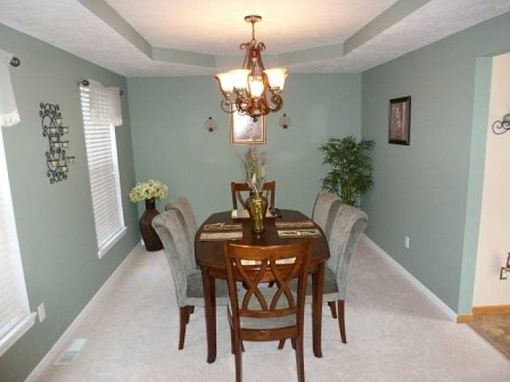 4th image of 762 Continental Dr