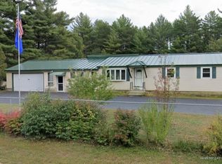 24 Thomas Ave, Berwick, ME 03901