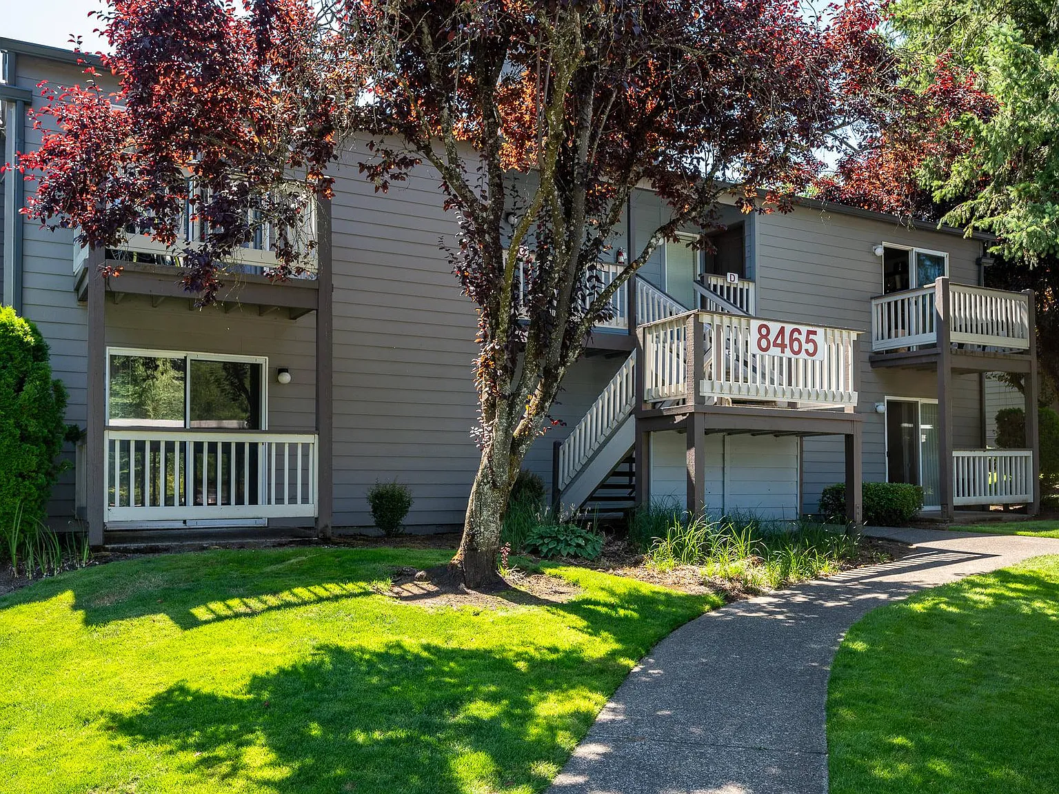 8495 SW Hemlock St — Photo 2