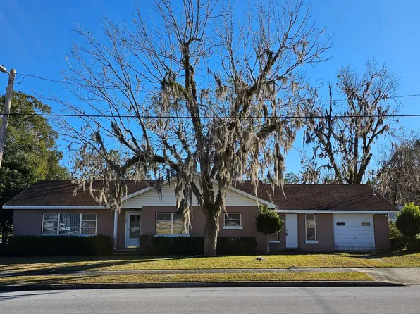 104 Jenkins Ave NE, Branford, FL 32008