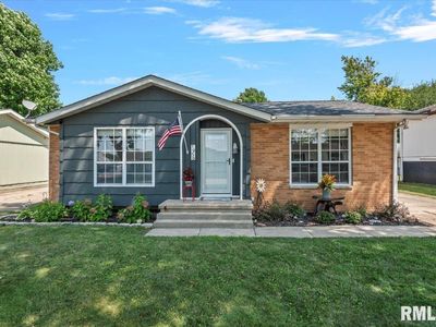 1956 Stanhope Rd, Springfield, IL, 62702