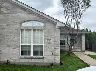 1419 Western Oaks Ct, Bryan, TX 77807