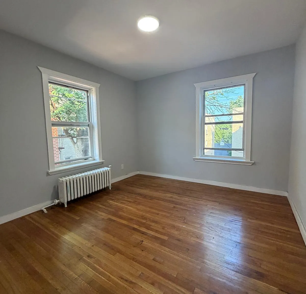 4 bed, 1200 sqft, $2,900 — Photo 4