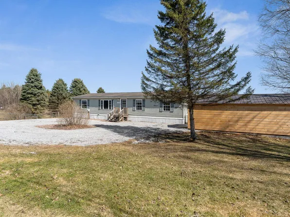 1645 Highgate Road, Highgate, VT 05478