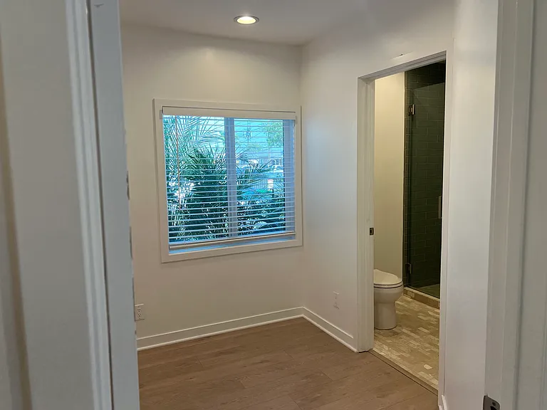 11015 S Burl Ave #A — Photo 6