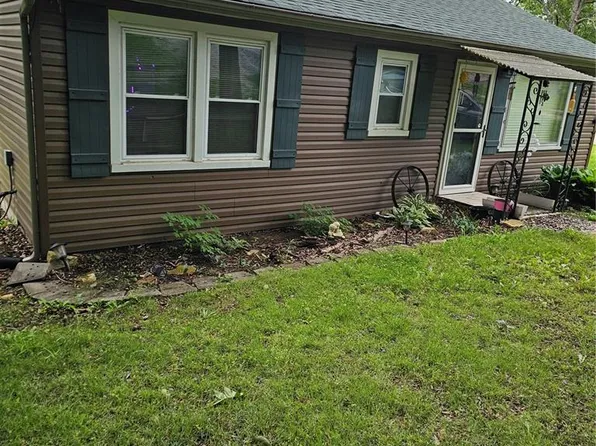 11767 Ware Lake Rd, Dittmer, MO 63023