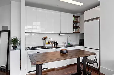 Rented by Nest Seekers International