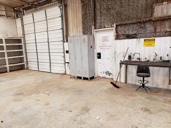 5th image of 2437 Highway 137 Shoal Shop #4