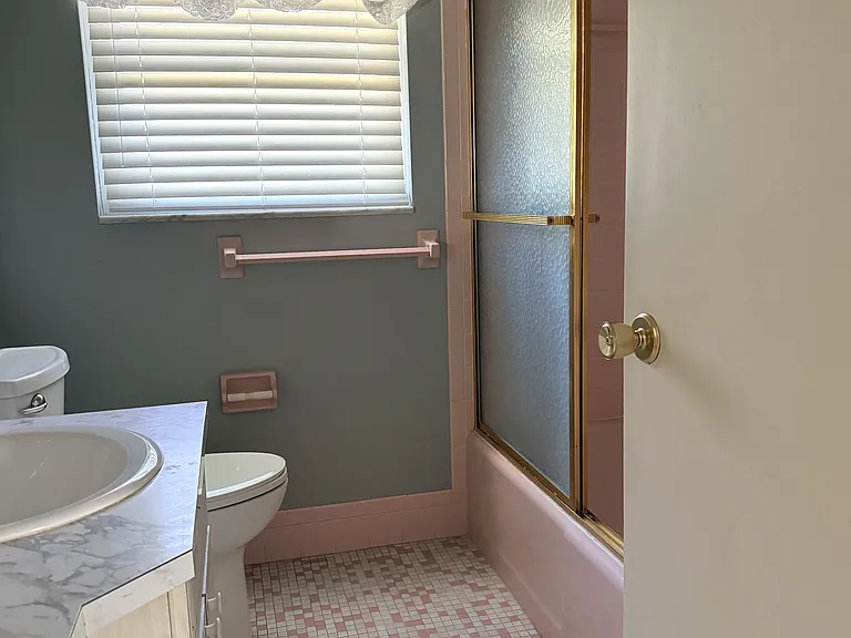 10802 Laburnum Dr — Photo 9