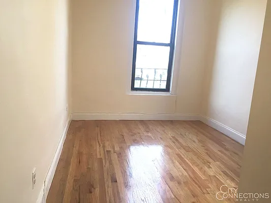 Rented by City Connections Realty | media 25