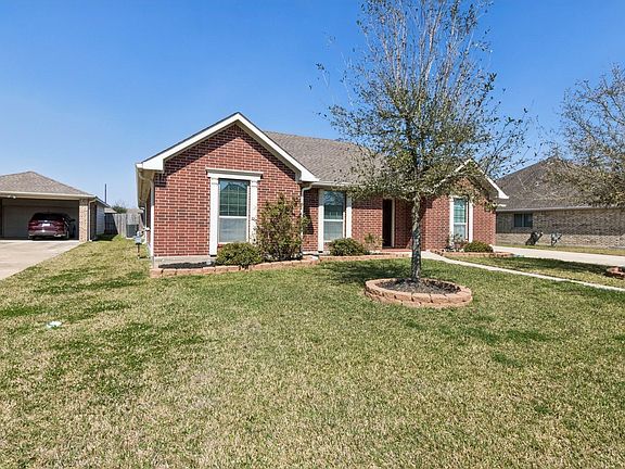 2nd image of 6739 Conroe Cir
