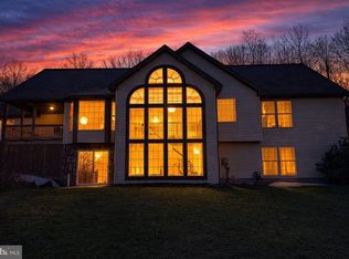 19322 Old Dans Rock Rd SW, Frostburg, MD 21532