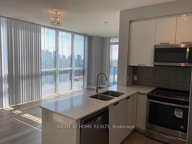 5025 Four Springs Ave #807 — Photo 11