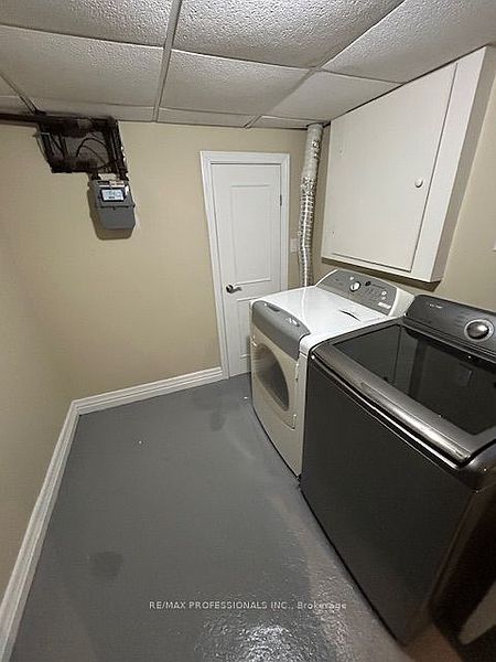 Toronto House for rent - 4 Bedrooms — photo 25