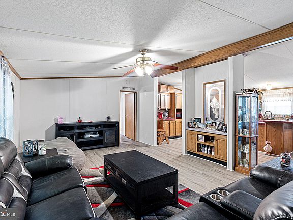 4th image of 872 Powder Way #214