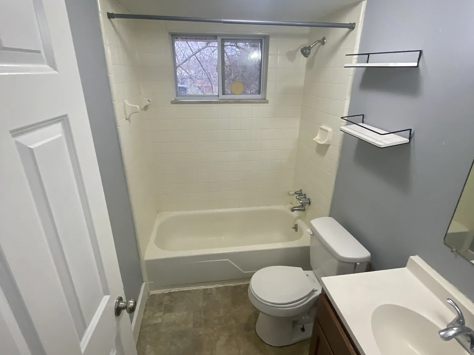Meadowdale Townhomes - 38436 — Photo 2
