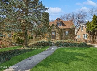 562 Byrd Rd, Riverside, IL 60546