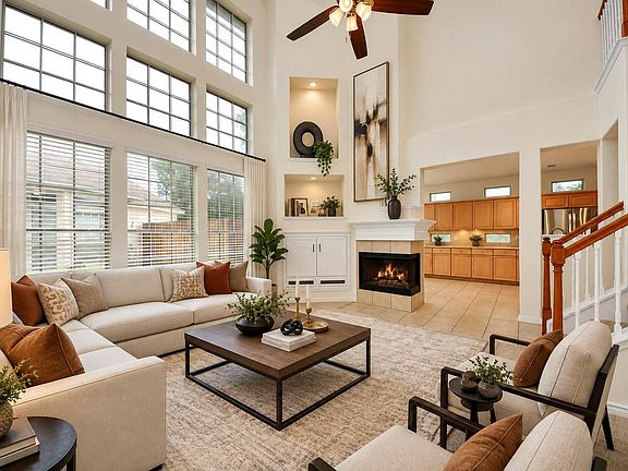 5th image of 10207 Thornleaf Ln