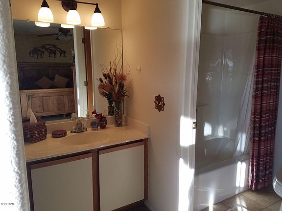 3rd image of 1806 Swanson Ave APT 218