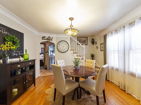 5th image of 3248 N Nordica Ave