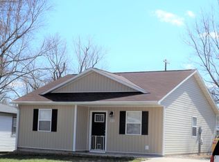 1028 W 3rd St, West Plains, MO 65775