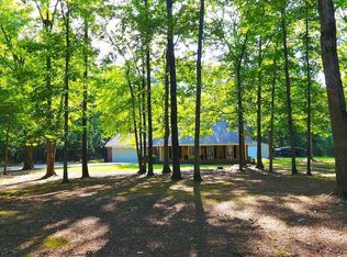 12291 Lazy Oaks Dr, Bastrop, LA 71220