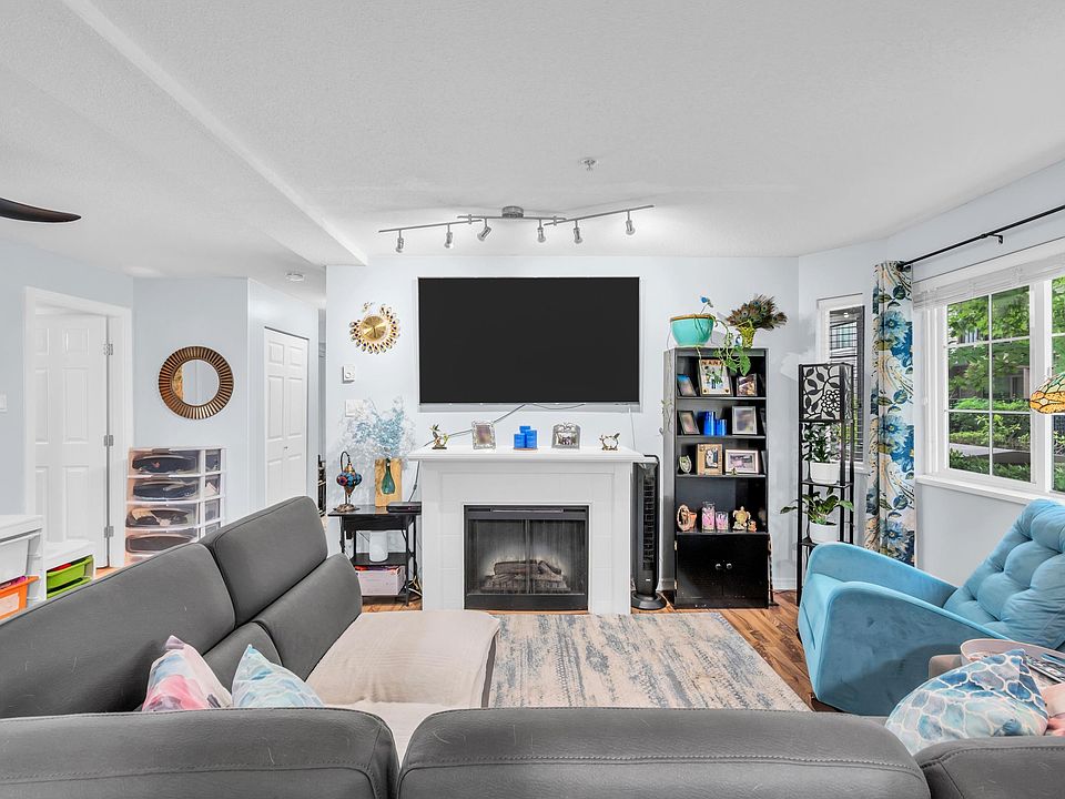 1st image of 14877 100th Ave #112