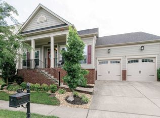 904 Linden Isle Dr, Franklin, TN 37064