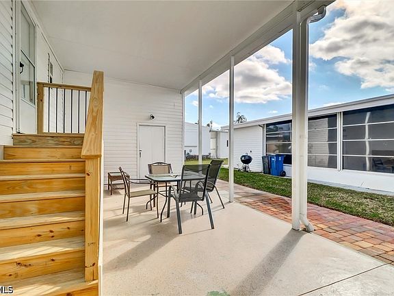 4th image of 227 Tangerine Dr