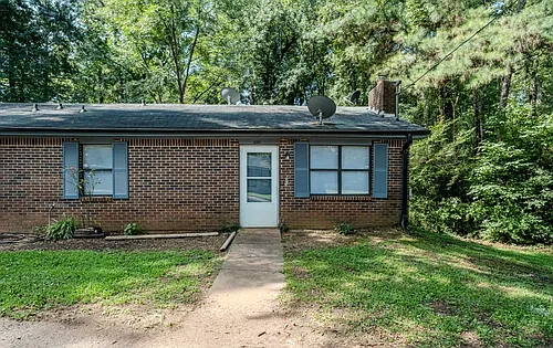 1180 Whit Davis Rd Photo 1
