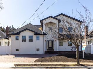 949 Midway, Woodmere, NY
