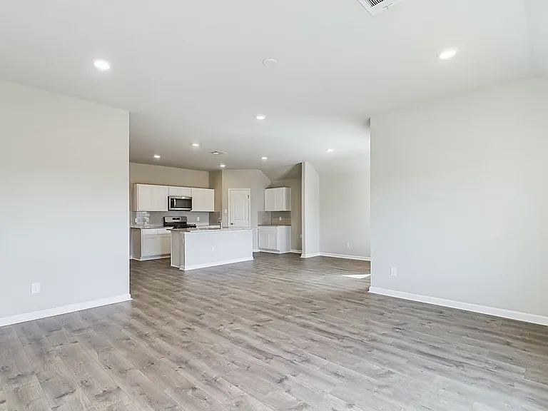 3403 Magnolia Lakes Blvd — Photo 8