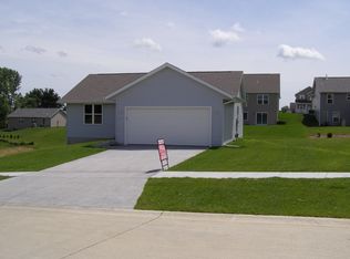6619 Ohio St SW, Cedar Rapids, IA 52404