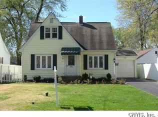 215 W Molloy Rd, Syracuse, NY 13211