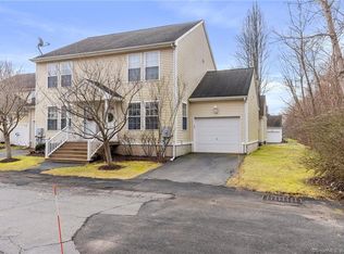 7 Aztec Trl UNIT 7, Unionville, CT 06085