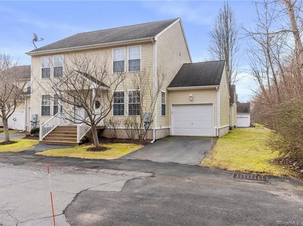 7 Aztec Trail #7, Farmington, CT 06085