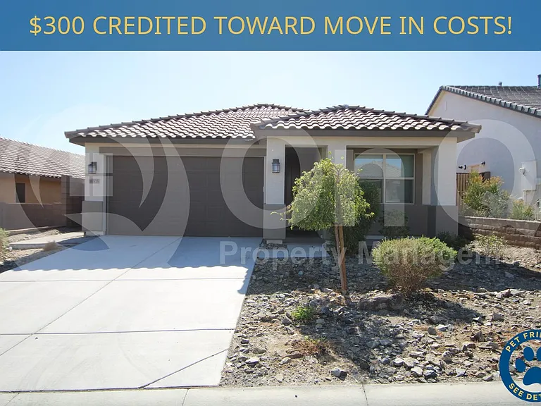 16535 W Desert Ln — Photo 1