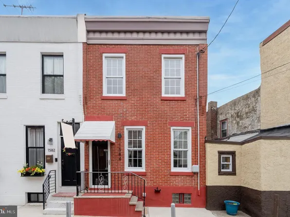 1584 E Hewson St, Philadelphia, PA 19125