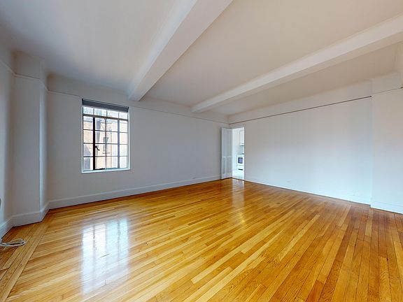5th image of 1 Christopher St APT 6J