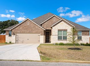 143 Arched Oak Loop, Floresville, TX 78114
