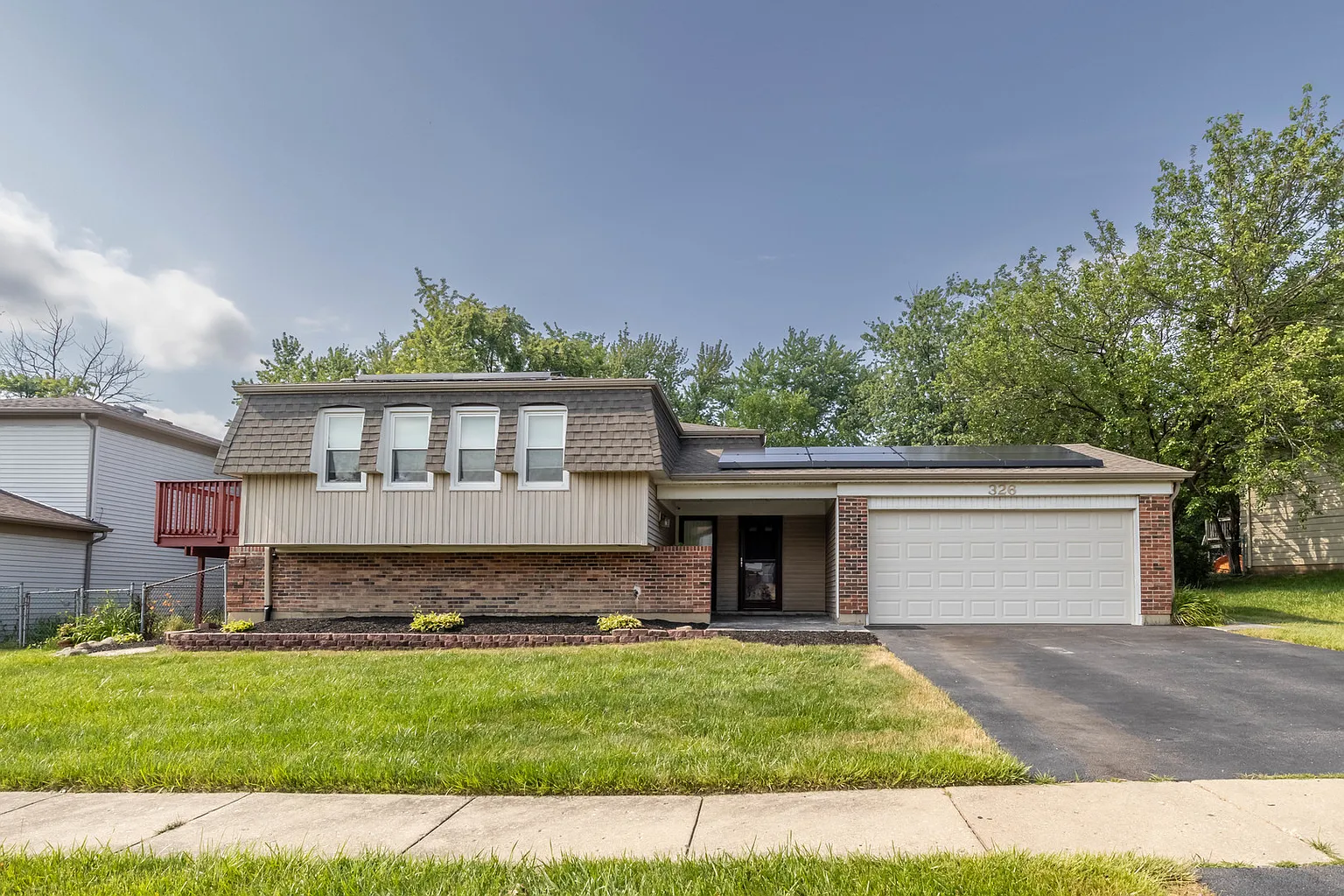 326 Lancelot Ct photo 1