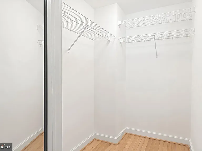1390 V St NW #501 — Photo 7
