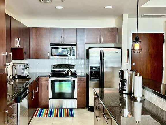 5th image of 300 S Australian Avenue #526