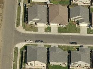 670 Suzanne Ct, Merced, CA 95341