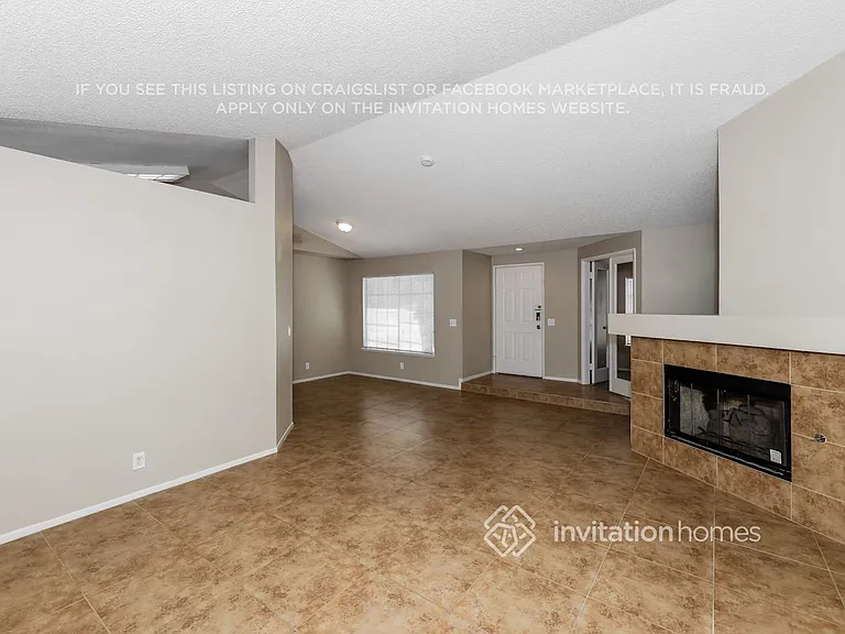 90 Megan Dr — Photo 6