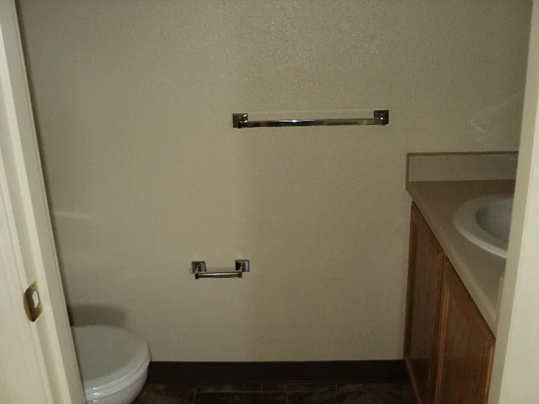 1301 Hallen Dr — Photo 3
