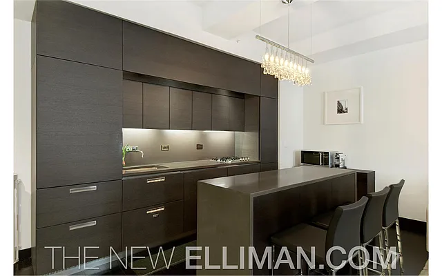 Sold by Douglas Elliman | media 22